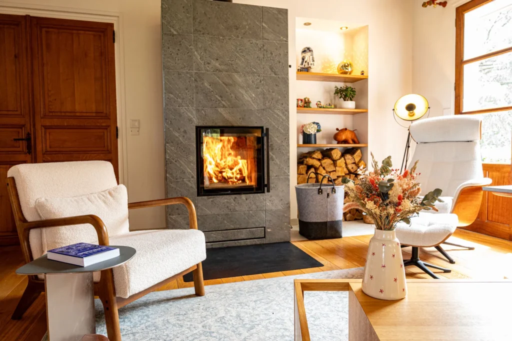 installation-poele-de-masse-tulikivi-raita-21-fay-de-bretagne-5